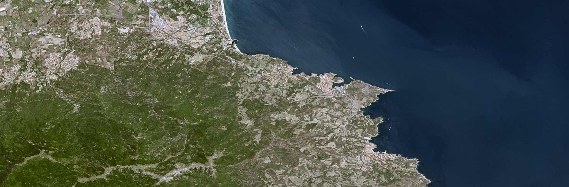 Geospatial imagery case studies by Airbus DS - Pléiades Neo image - 30cm resolution, Pyrénées Orientales, France