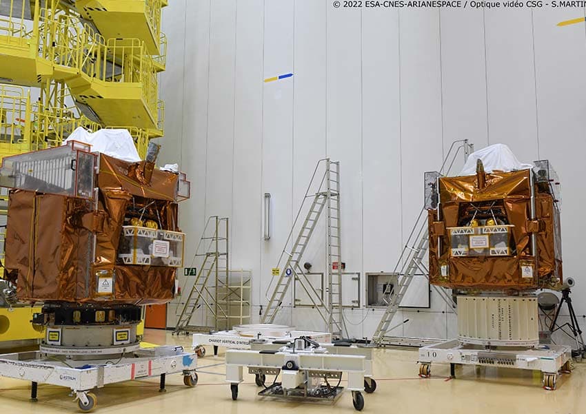 r76221_9_pleiades-neo-unpacked-at-kourou.jpg