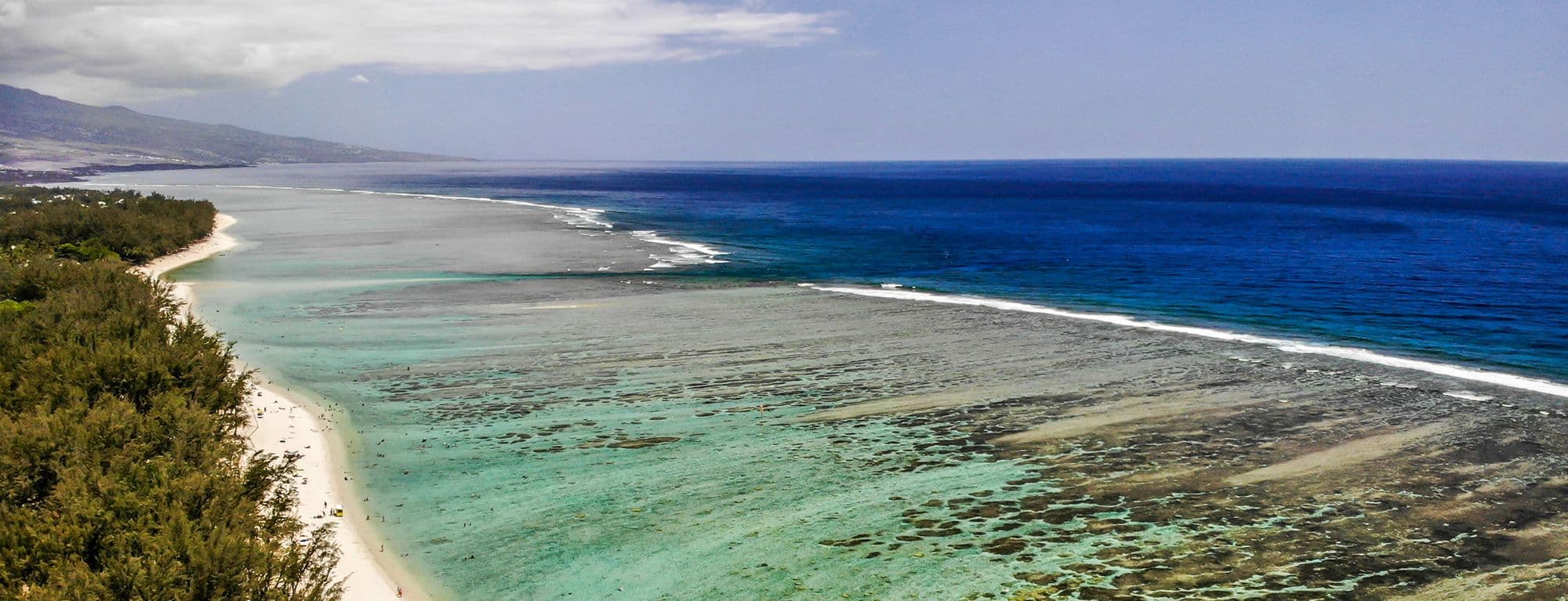 Reunion Island - Pléiades Neo Enables Live Coral Detection and Mapping banner