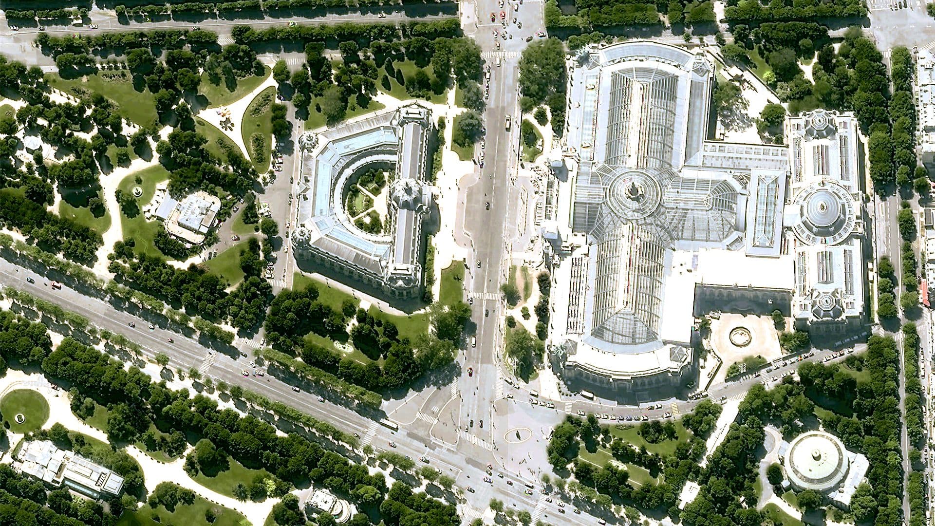 Pléiades Neo 30cm Imagery : Grand palais, paris France - 30cm resolution
