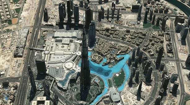 3D mesh model of Dubai produced with 50cm resolution imagery from Airbus.